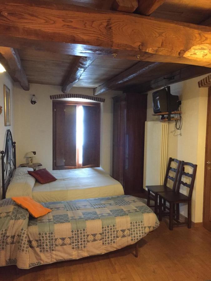 Osteria B&B Il Barcollo Limone Piemonte Zimmer foto